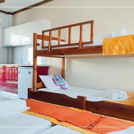 Aparthotel Alexandra Nea Roda
