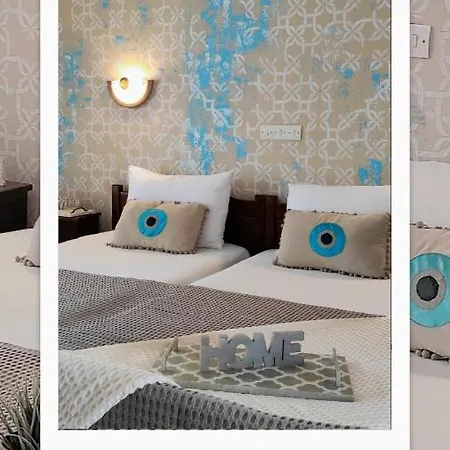 מלון דירות Alexandra *