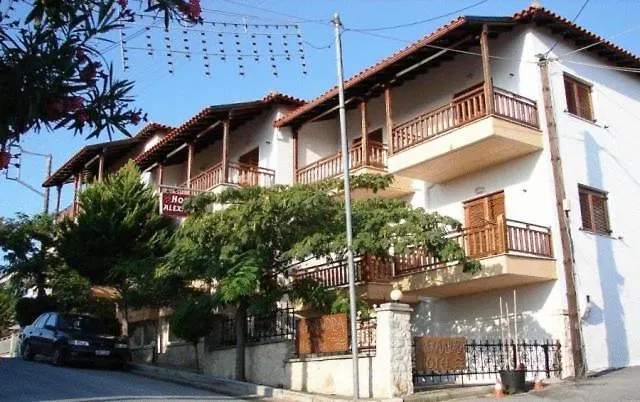 Alexandra Hotel apartamentowy Nea Roda
