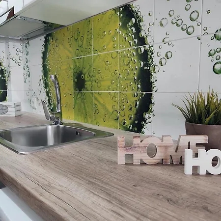 Alexandra Aparthotel *