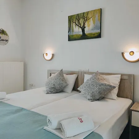 Alexandra Aparthotel