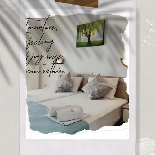 亚历山德拉公寓式酒店 公寓式酒店 *